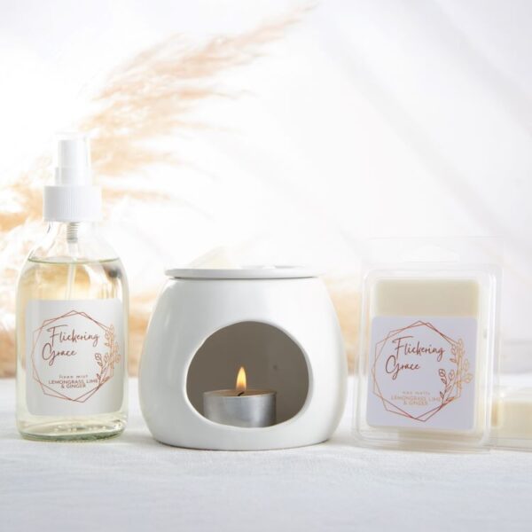 Gift Box – Wax Burner, Wax Melts and Linen Mist. Lemongrass Lime & Ginger, White